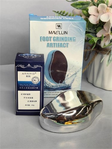 Набор тёрка для ног и стик-мазь от трещин. 10315