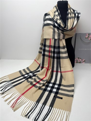 Модные и стильные шарфы 10078