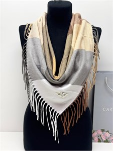 Модные и стильные платки и шарфы 10057