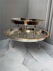 Поднос на ножке  металлический 10106